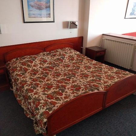 Hotel Vodno سكوبجي المظهر الخارجي الصورة