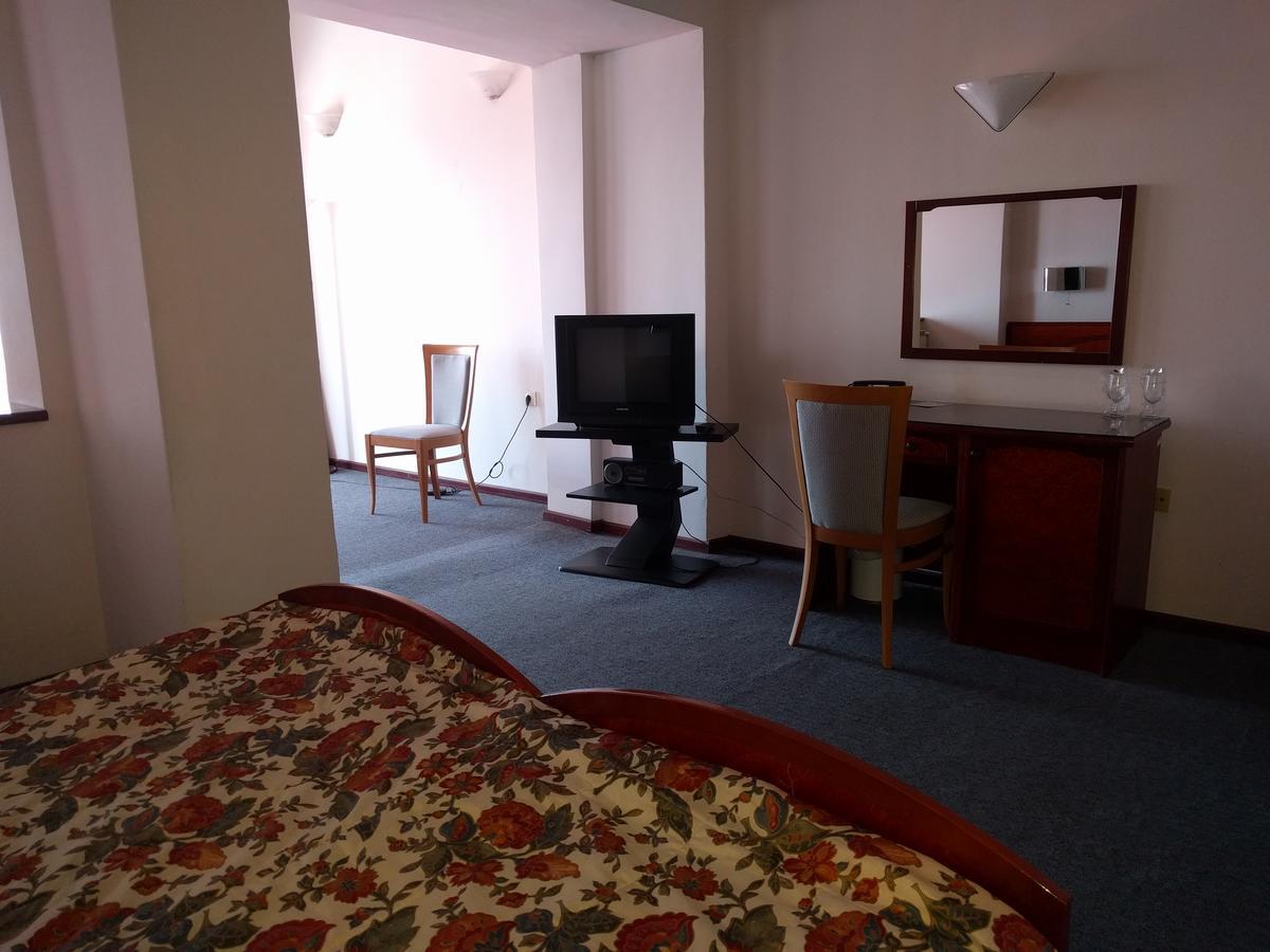Hotel Vodno سكوبجي المظهر الخارجي الصورة